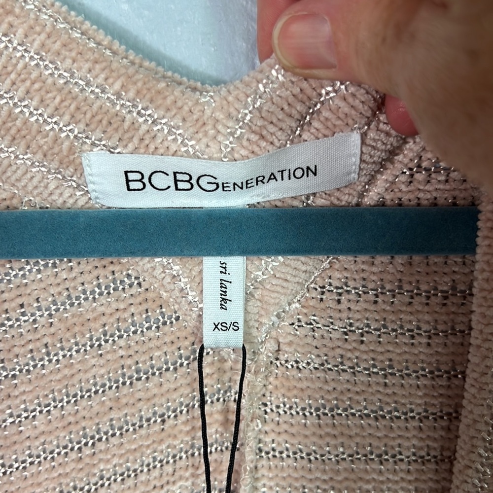 Nwt Bcbgeneration Rose Smoke Open Front Blanket K… - image 5